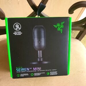 Razer Seiren V3 Mini Black USB Microphone